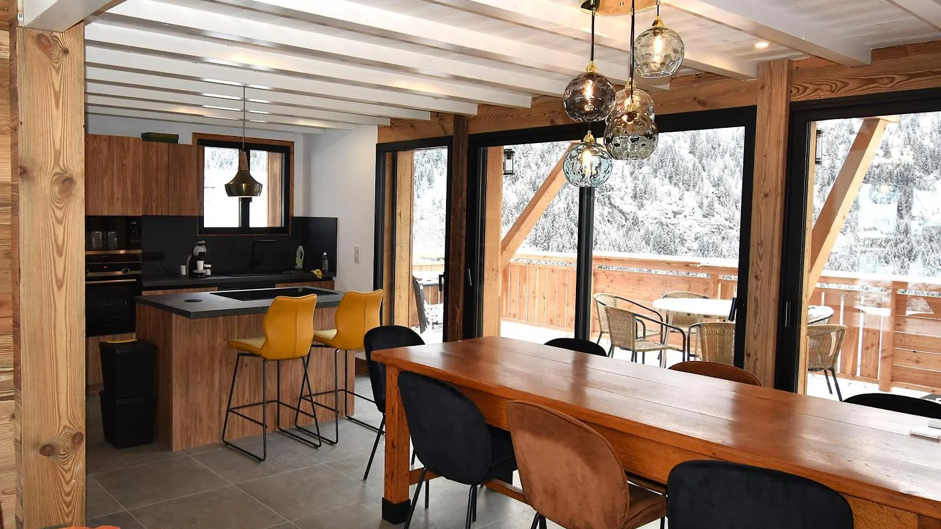 Vaujanylocations - Chalet Sagha