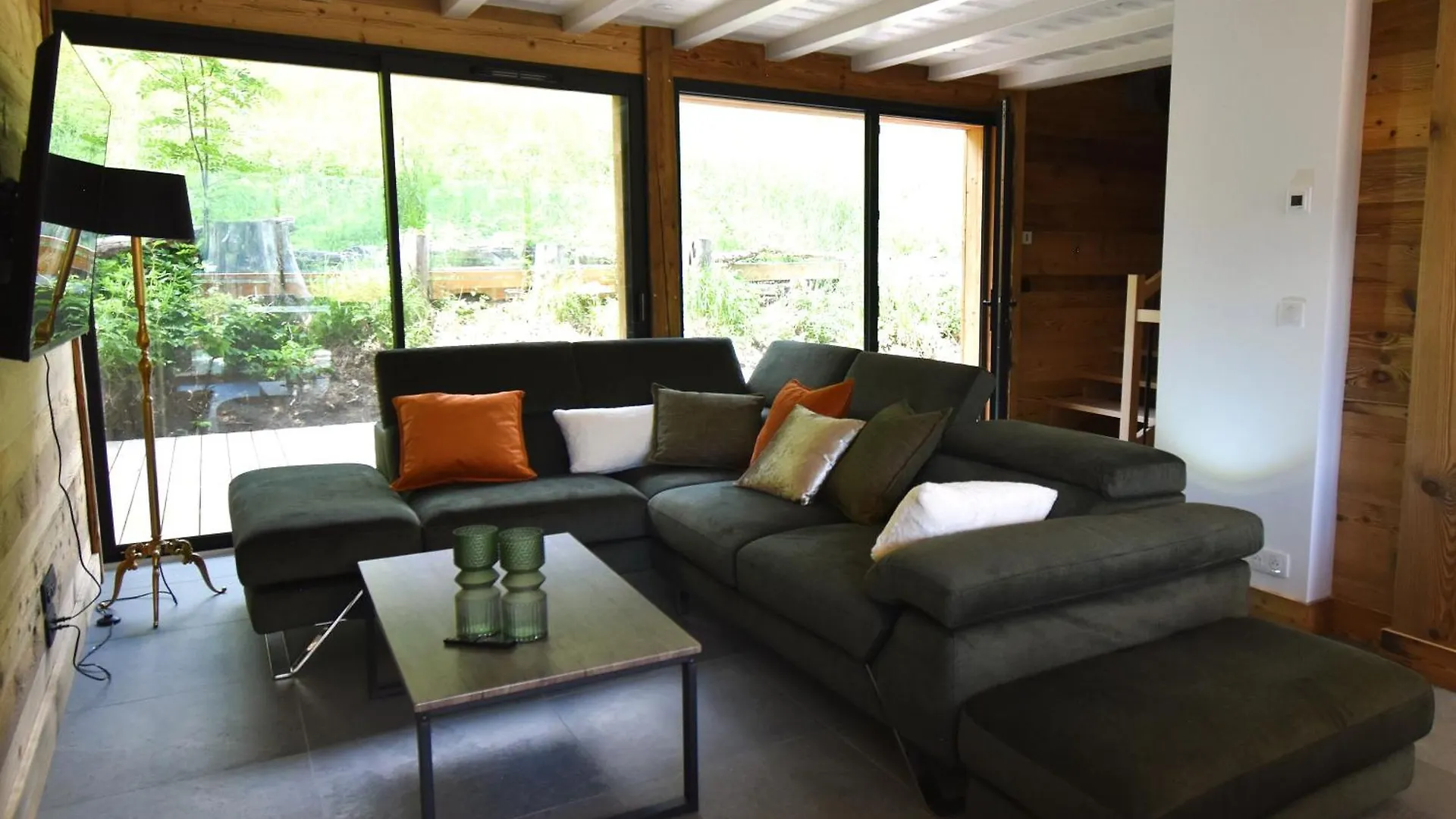 Vaujanylocations - Chalet Sagha