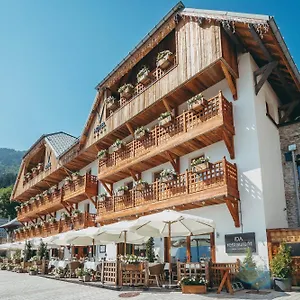 Le V De Hotel